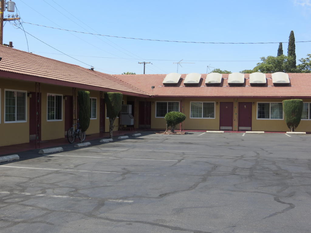 Travel Haven Motel Hanford Zewnętrze zdjęcie